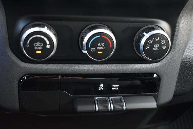 2023 Ram 1500 Big Horn Quad Cab 4x4 64 Box