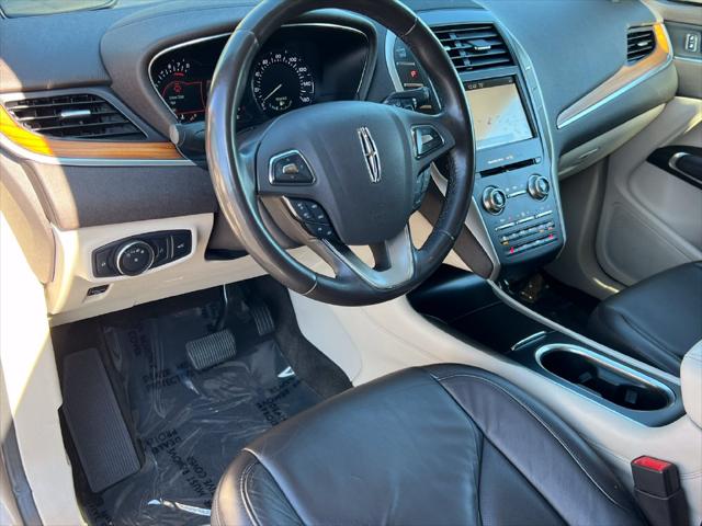 2019 Lincoln MKC Select