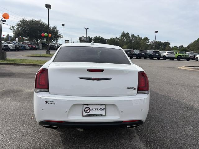 2023 Chrysler 300 300S