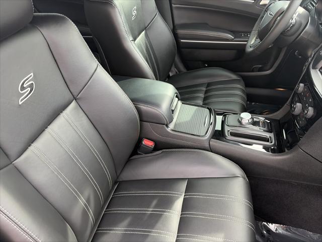 2023 Chrysler 300 300S