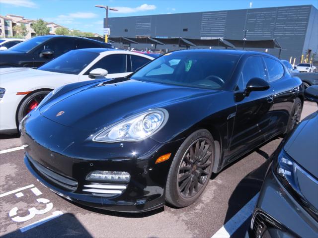 2013 Porsche Panamera 4