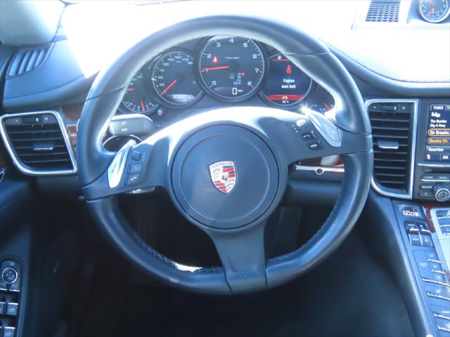 2013 Porsche Panamera 4