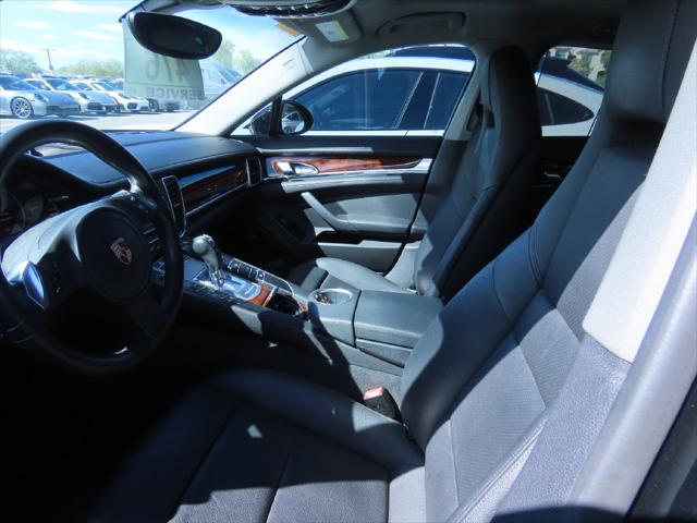 2013 Porsche Panamera 4