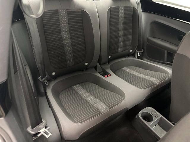 2012 Volkswagen Beetle 2.0T