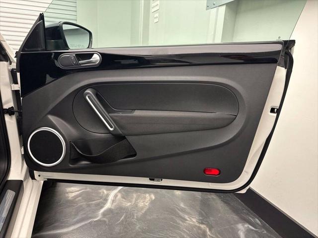 2012 Volkswagen Beetle 2.0T