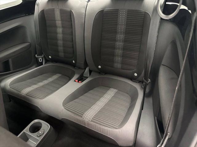 2012 Volkswagen Beetle 2.0T