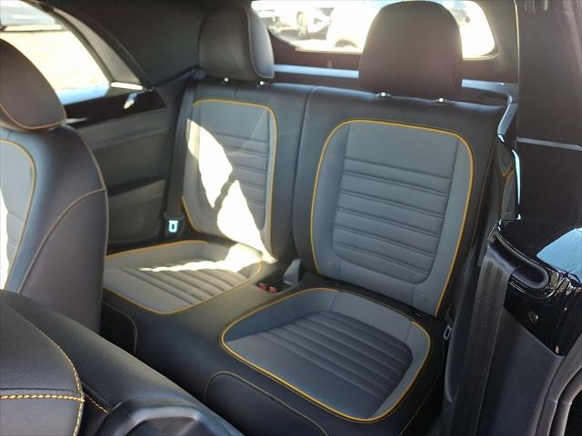 2018 Volkswagen Beetle 2.0T Dune