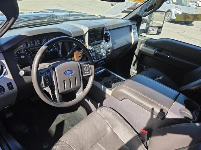 2015 Ford F-250 Lariat Crew Cab 4WD