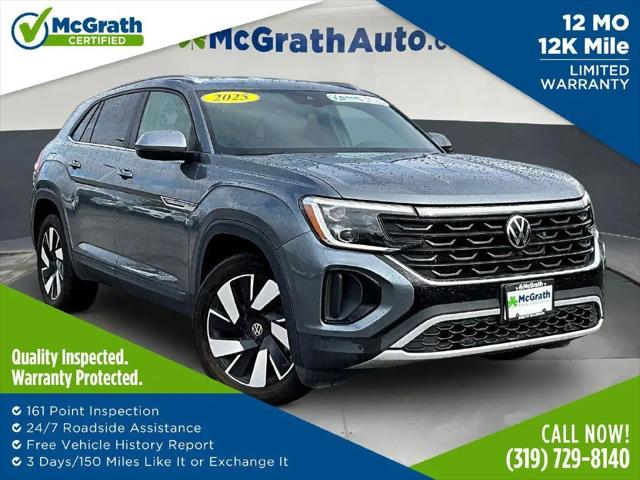 2025 Volkswagen Atlas Cross Sport 2.0T SE w/Technology for sale in Davenport, IA