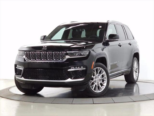 2022 Jeep Grand Cherokee Summit 4x4 for sale in Naperville, IL