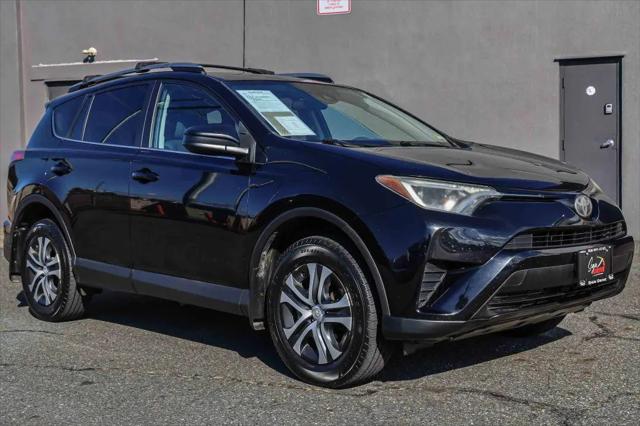 2017 Toyota RAV4 LE for sale in Roselle, NJ