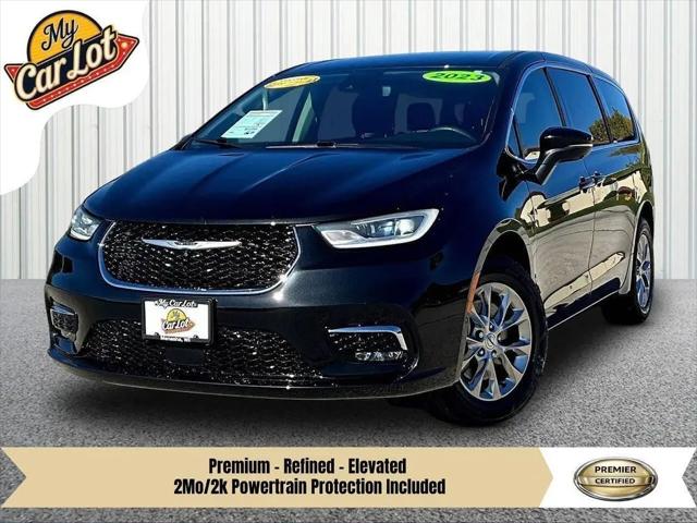2023 Chrysler Pacifica Touring L AWD for sale in Menasha, WI