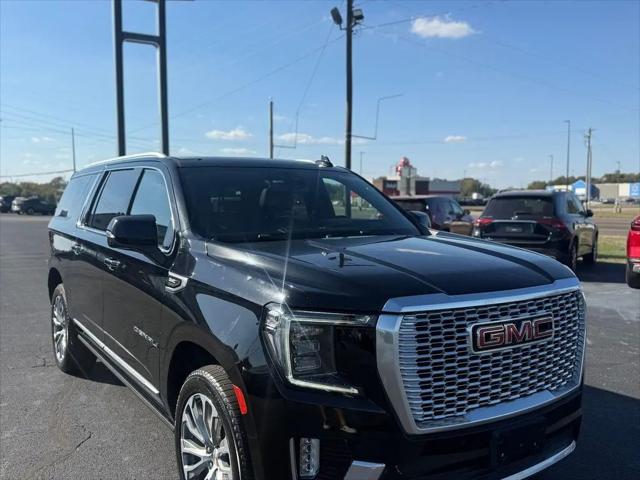 2022 GMC Yukon XL 4WD Denali for sale in Salem, IL