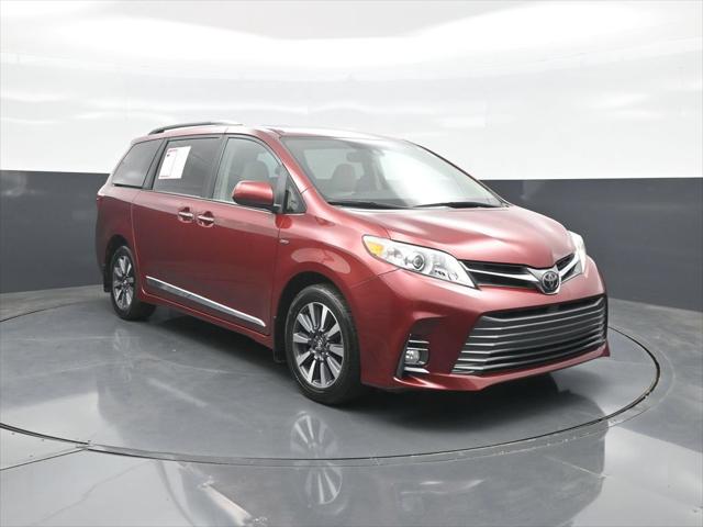 2019 Toyota Sienna XLE 7 Passenger for sale in Kansas City, MO