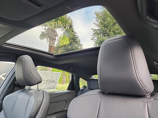 2026 Lexus ES 350 Premium+