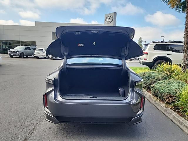 2026 Lexus ES 350 Premium+