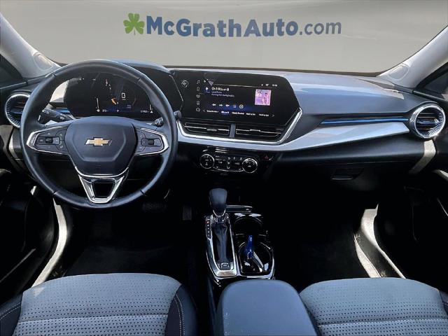 2025 Chevrolet Trax FWD LT