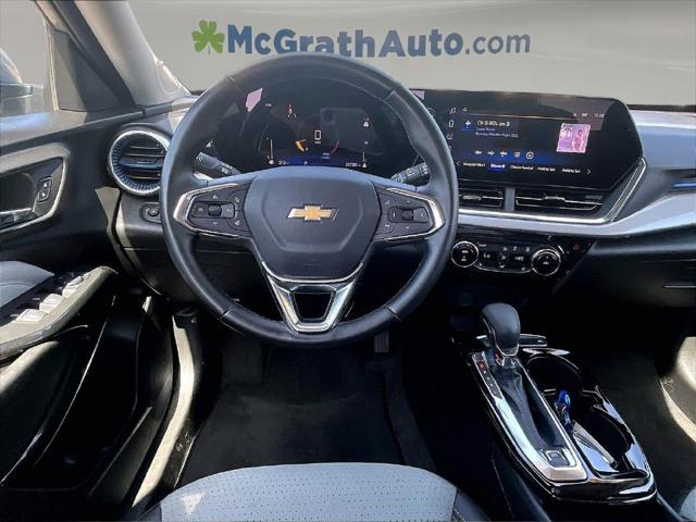 2025 Chevrolet Trax FWD LT