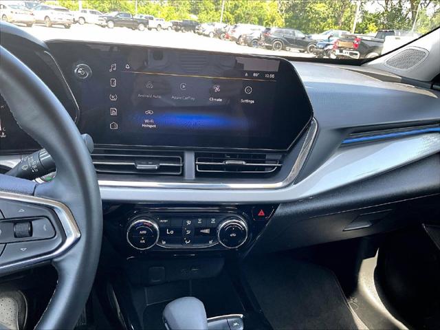2025 Chevrolet Trax FWD LT