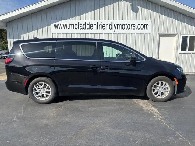 2026 Chrysler Pacifica Select for sale in South Haven, MI