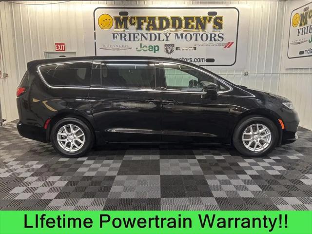 2026 Chrysler Pacifica Select for sale in South Haven, MI