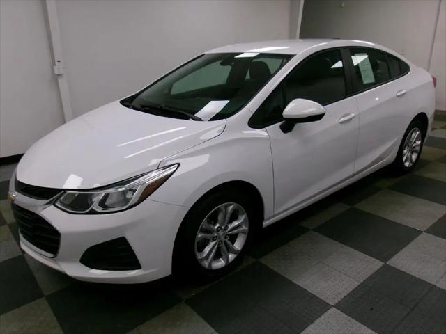 2019 Chevrolet Cruze LS for sale in Johnstown, OH