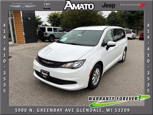 2022 Chrysler Voyager LX for sale in Glendale, WI