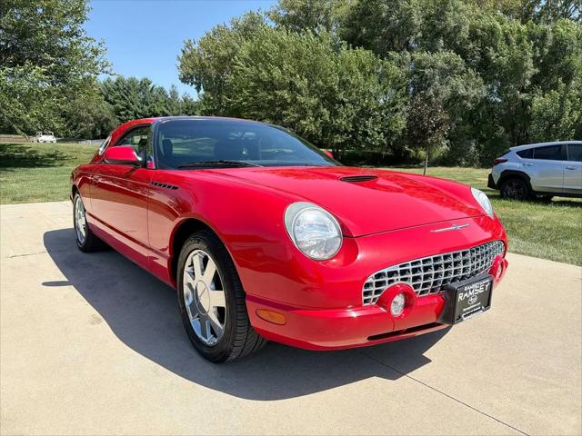 2002 Ford Thunderbird Deluxe