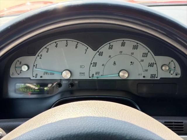 2002 Ford Thunderbird Deluxe