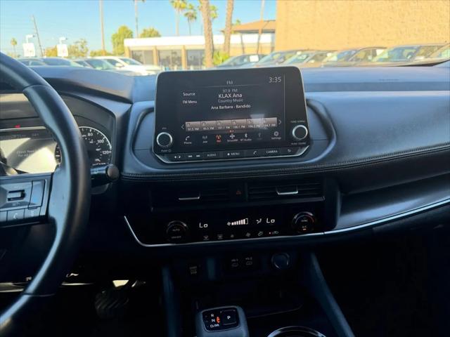 2025 Nissan Rogue SV FWD