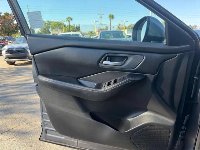 2025 Nissan Rogue SV FWD