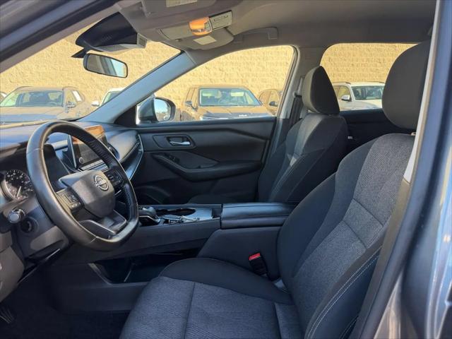 2025 Nissan Rogue SV FWD