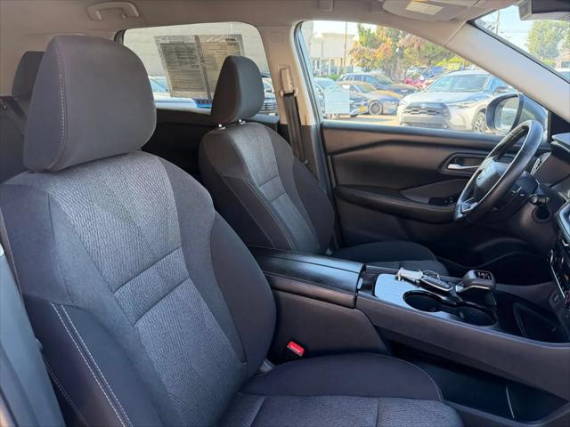 2025 Nissan Rogue SV FWD