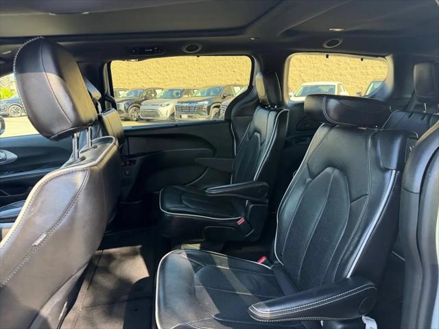 2025 Chrysler Pacifica Limited