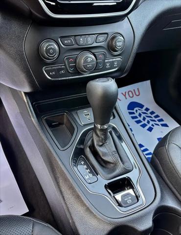 2019 Jeep Cherokee Limited FWD