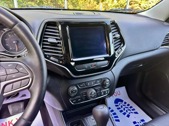 2019 Jeep Cherokee Limited FWD