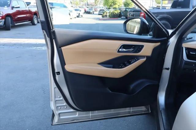 2021 Nissan Rogue Platinum Intelligent AWD
