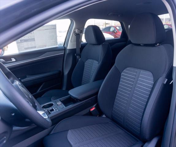 2026 Kia K5 LXS FWD