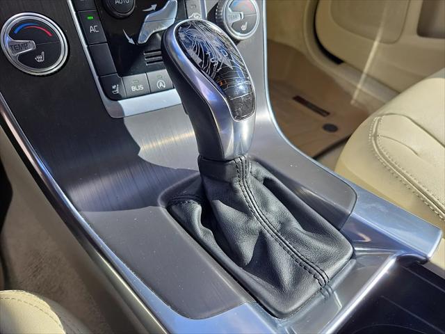 2015 Volvo S60 T5 Premier