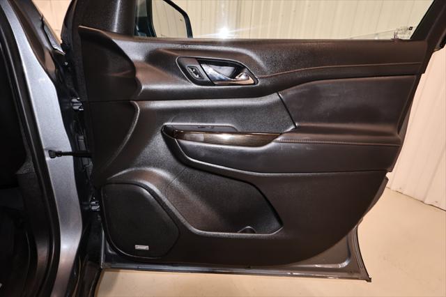 2021 GMC Acadia AWD AT4