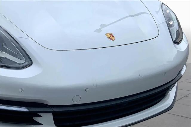 2018 Porsche Panamera 4