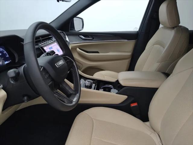 2023 Jeep Grand Cherokee Limited 4x2