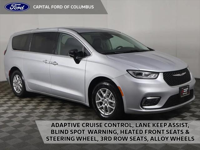 2024 Chrysler Pacifica Touring L for sale near Columbus, OH