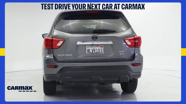 2018 Nissan Pathfinder SV