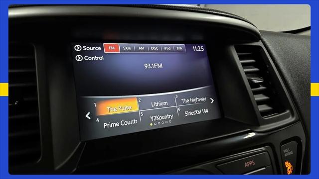 2018 Nissan Pathfinder SV