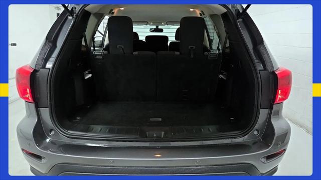 2018 Nissan Pathfinder SV