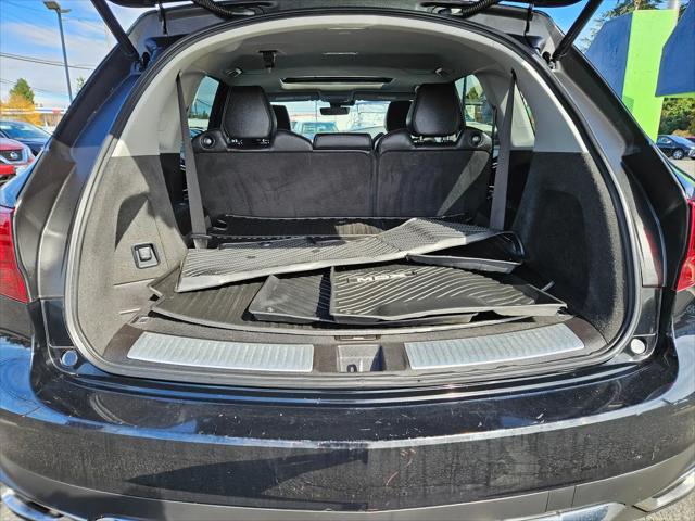 2017 Acura MDX w/Technology Package