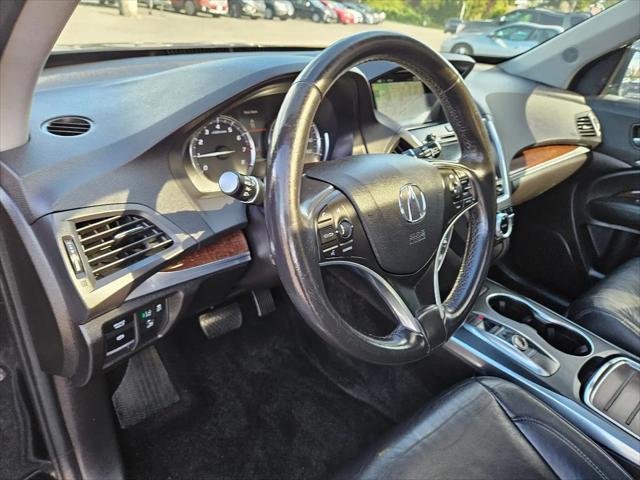 2017 Acura MDX w/Technology Package