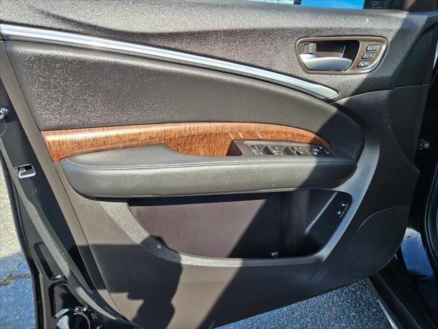 2017 Acura MDX w/Technology Package