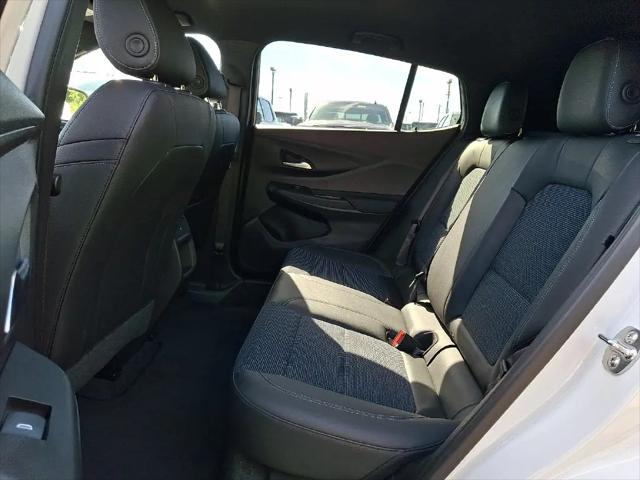 2026 Buick NV Preferred FWD
